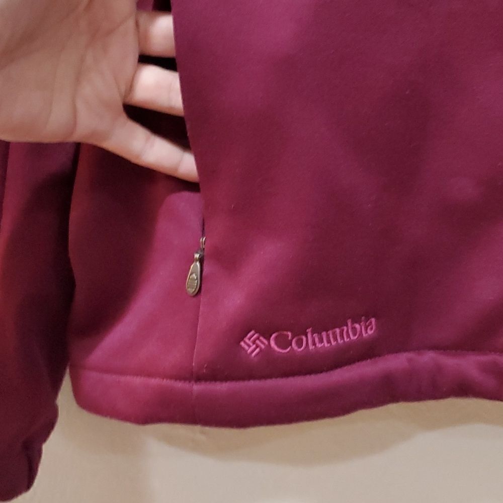Columbia Jacket  - Picture 2 of 10